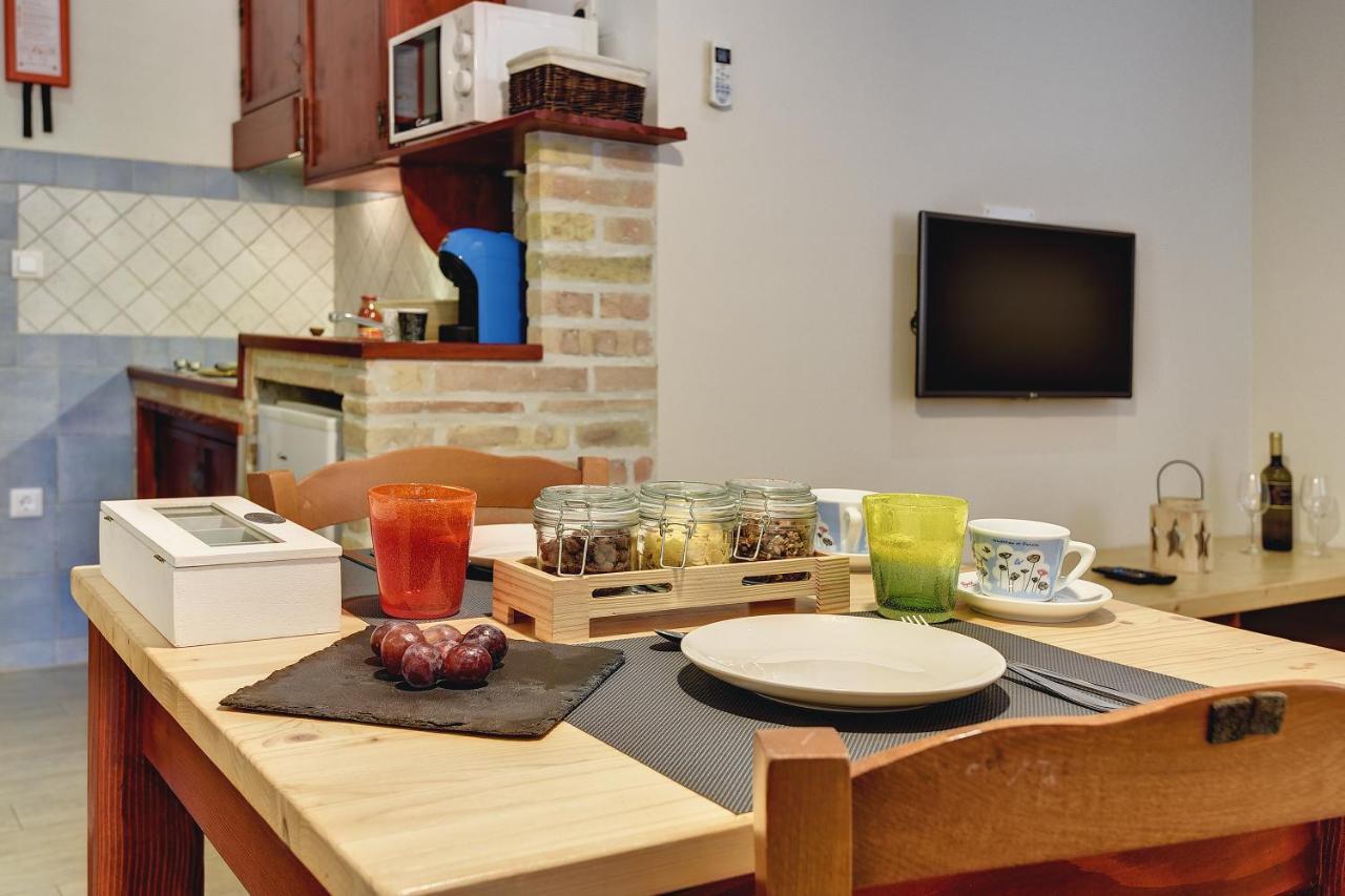 Mimoza Old Town Pula Apartments المظهر الخارجي الصورة