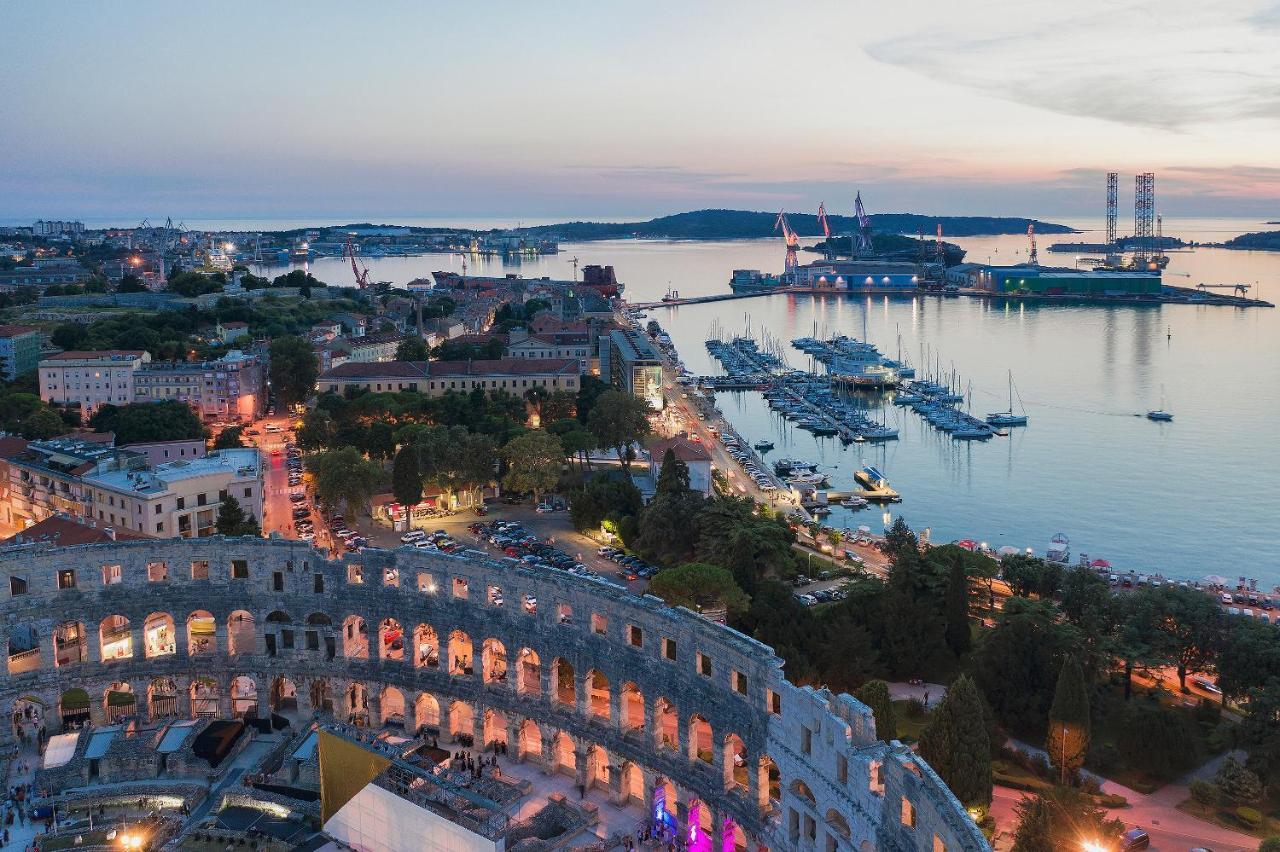 Mimoza Old Town Pula Apartments المظهر الخارجي الصورة