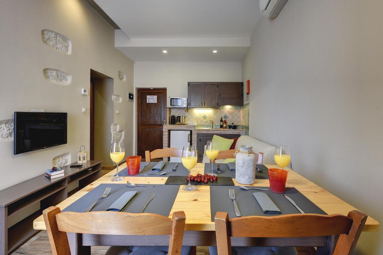 Mimoza Old Town Pula Apartments المظهر الخارجي الصورة