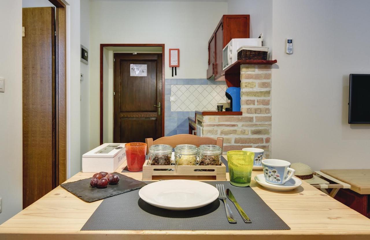 Mimoza Old Town Pula Apartments المظهر الخارجي الصورة